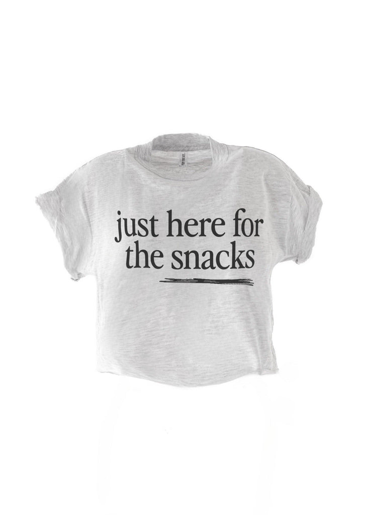 pebby forevee Side Slit Tee CROPPED JUST HERE FOR THE SNACKS GRAPHIC TEE