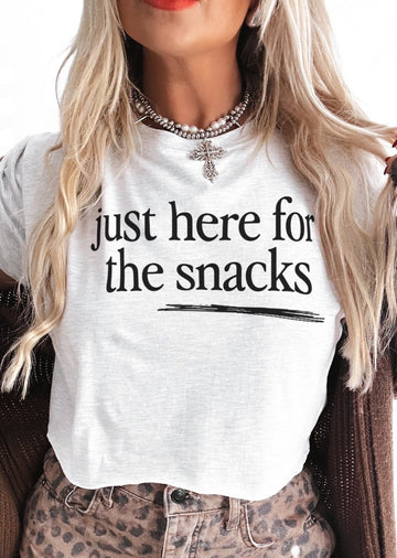 pebby forevee Side Slit Tee CROPPED JUST HERE FOR THE SNACKS GRAPHIC TEE