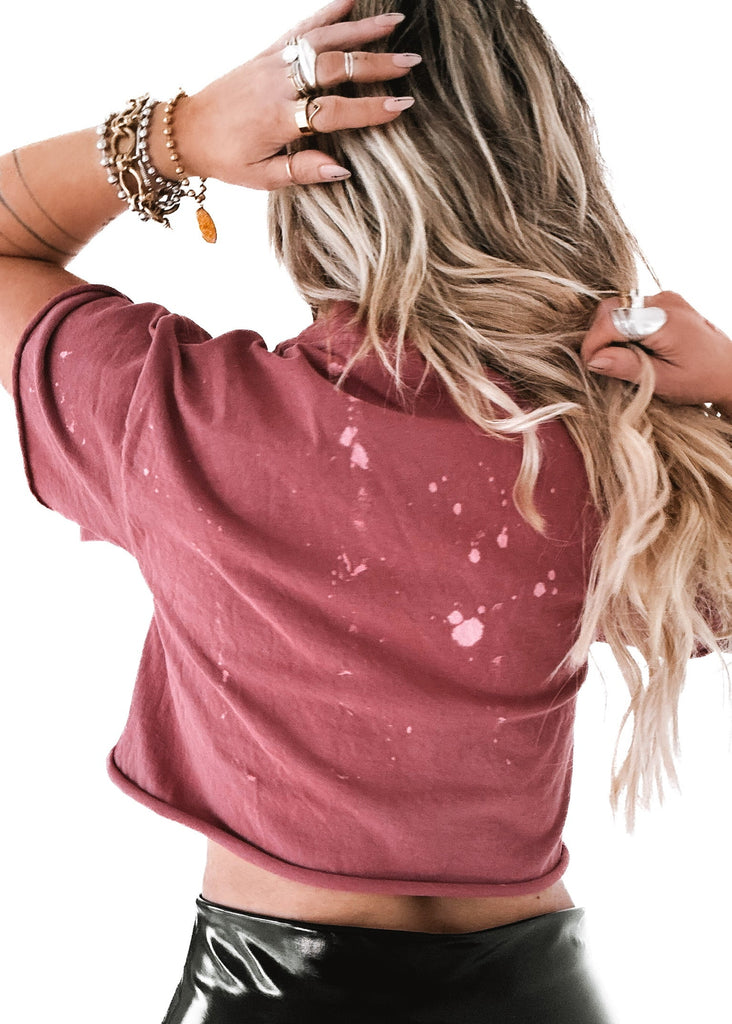 pebby forevee Side Slit Tee CROPPED PEBBY BASICS BLEACHED OUT BRICK TEE