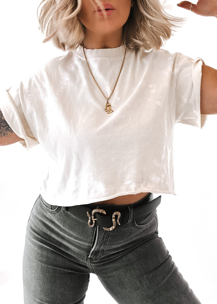 pebby forevee Side Slit Tee CROPPED PEBBY BASICS BLEACHED OUT IVORY TEE