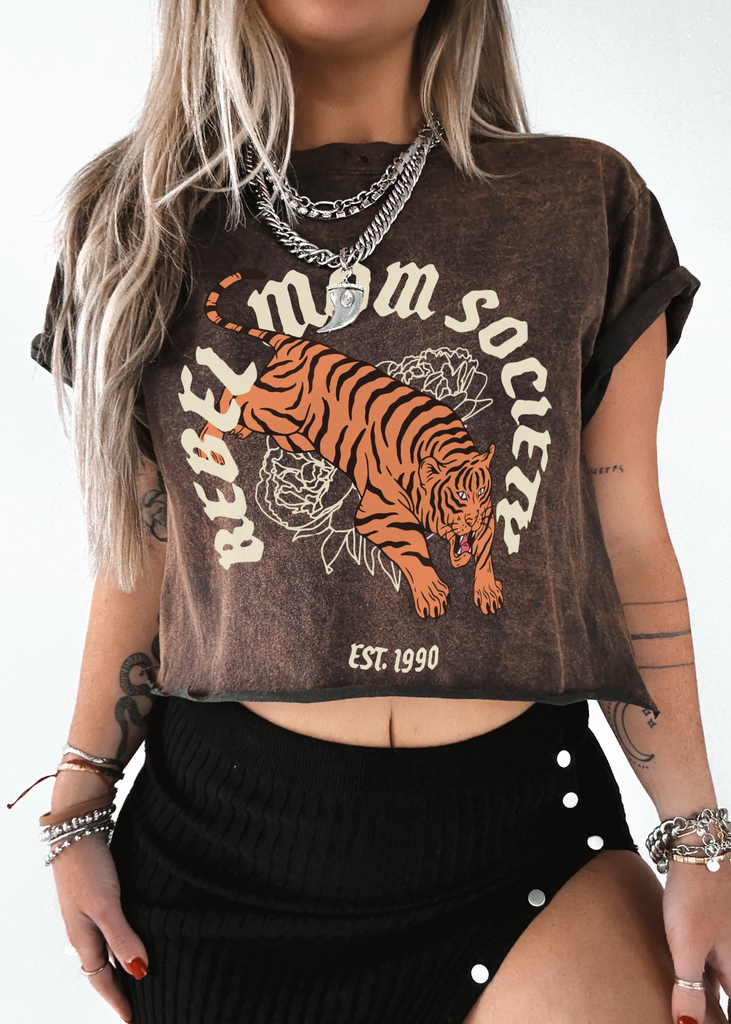 pebby forevee Side Slit Tee CROPPED REBEL MOM SOCIETY DESTRUCTED GRAPHIC TEE