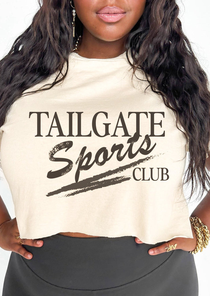 pebby forevee Side Slit Tee CROPPED TAILGATE SPORTS CLUB GRAPHIC TEE (BLACK)