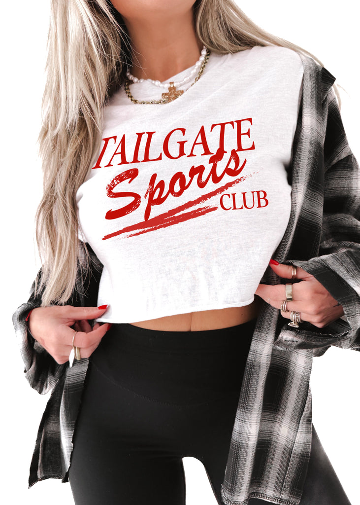 pebby forevee Side Slit Tee CROPPED TAILGATE SPORTS CLUB (RED) GRAPHIC TEE