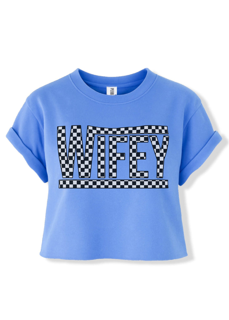 pebby forevee Side Slit Tee CROPPED WIFEY GRAPHIC TEE