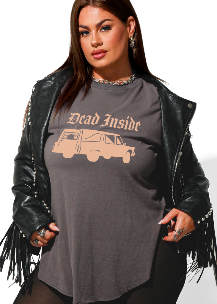 pebby forevee Side Slit Tee DEAD INSIDE SIDE SLIT TEE