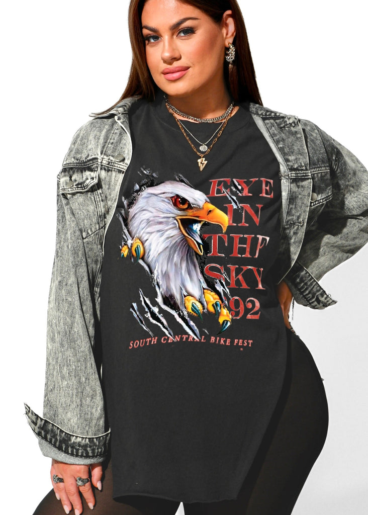 pebby forevee Side Slit Tee EYE IN THE SKY SIDE SLIT TEE