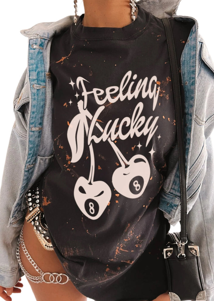 pebby forevee Side Slit Tee FEELING LUCKY BLEACHED OUT SIDE SLIT TEE