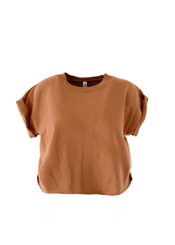 pebby forevee Side Slit Tee FINAL SALE: CROPPED PEBBY BASICS BOURBON TEE