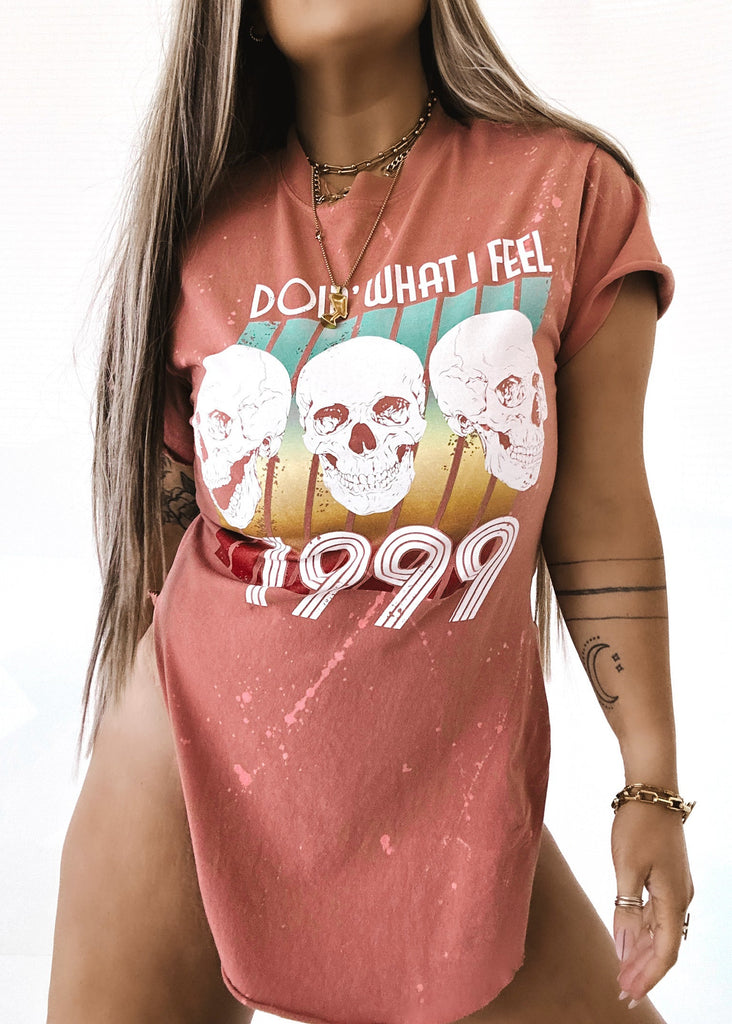 pebby forevee Side Slit Tee FINAL SALE: DOIN' WHAT I FEEL 1999 BLEACHED OUT SIDE SLIT TEE