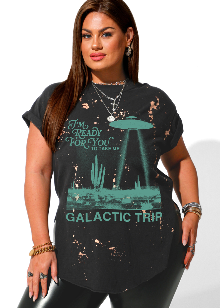 pebby forevee Side Slit Tee GALACTIC TRIP BLEACHED OUT SIDE SLIT TEE