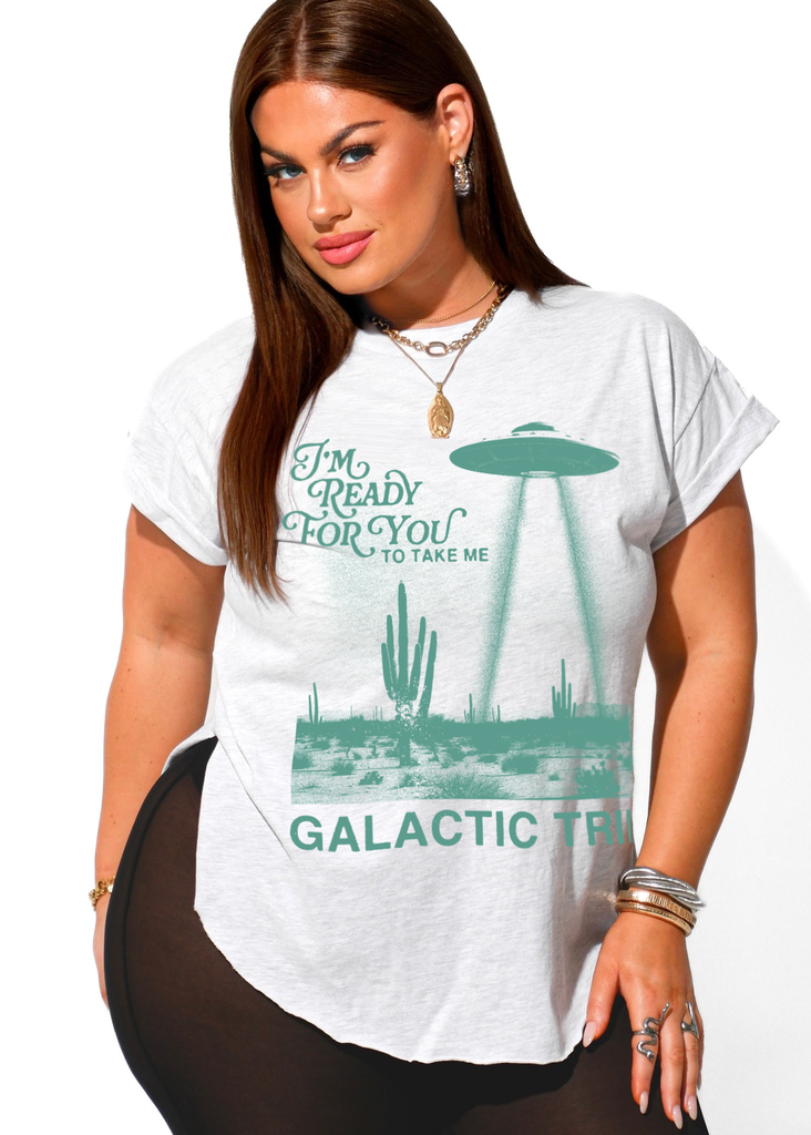 pebby forevee Side Slit Tee GALACTIC TRIP SIDE SLIT TEE