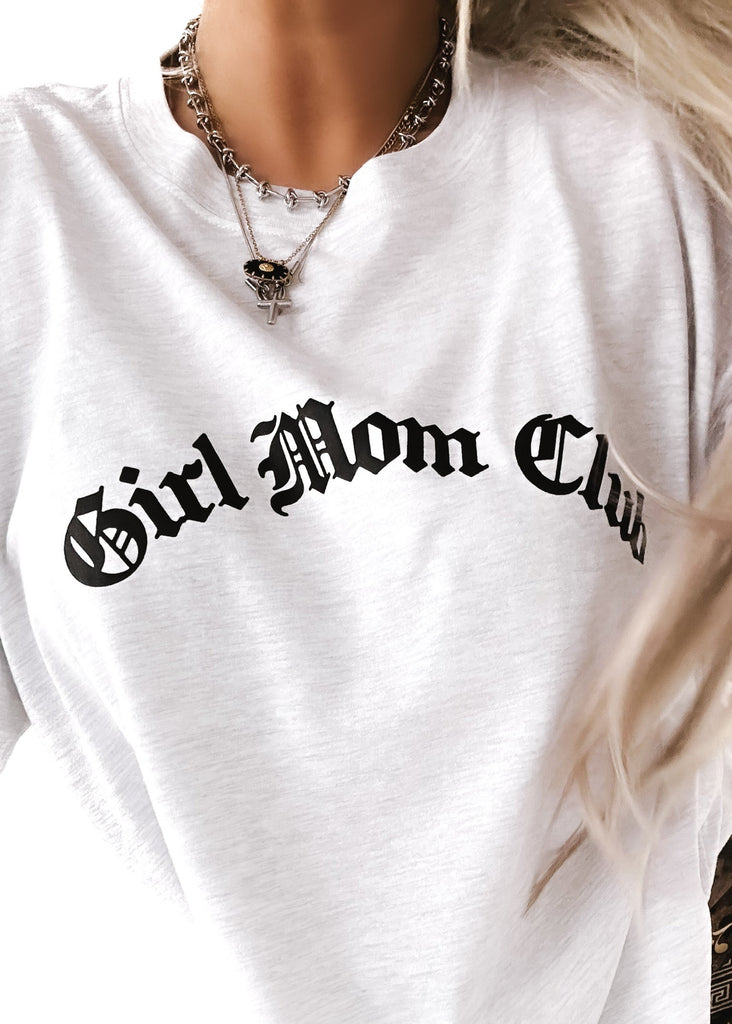 pebby forevee Side Slit Tee GIRL MOM CLUB SIDE SLIT TEE