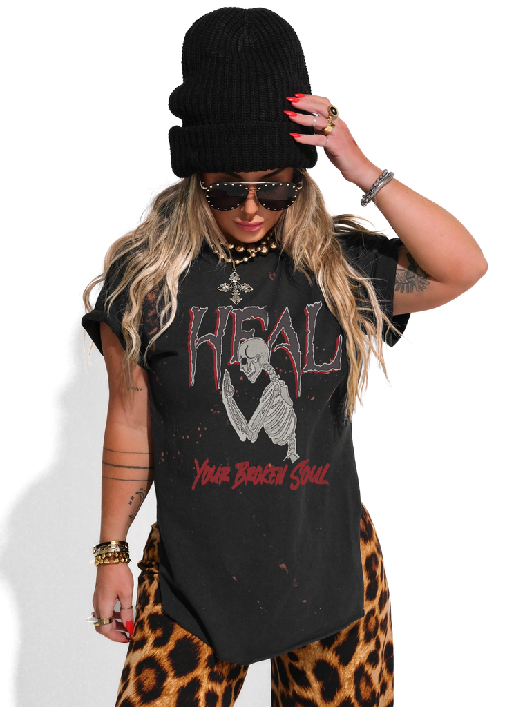 pebby forevee Side Slit Tee HEAL YOUR BROKEN SOUL BLEACHED OUT SIDE SLIT TEE