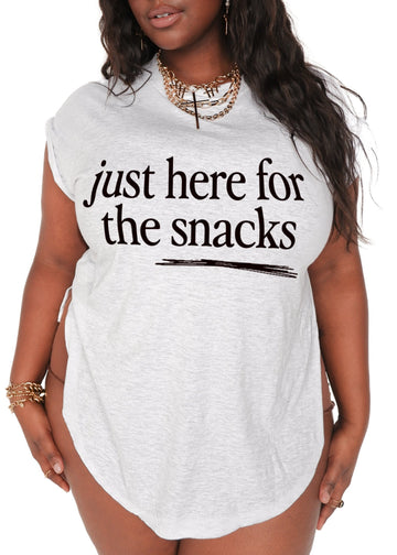 pebby forevee Side Slit Tee JUST HERE FOR THE SNACKS SIDE SLIT TEE