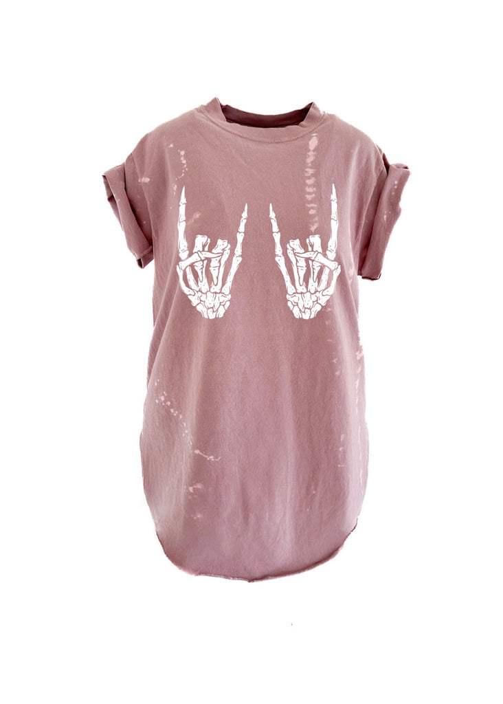 pebby forevee Side Slit Tee KEEP YOUR HANDS ON ME BLEACHED OUT SIDE SLIT TEE