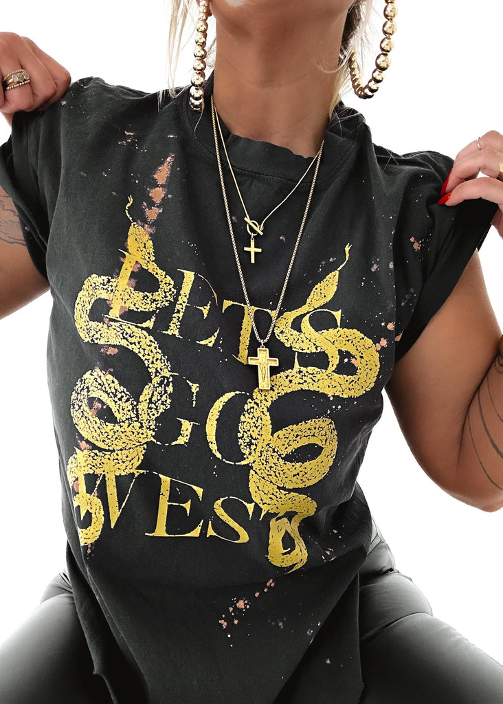 pebby forevee Side Slit Tee LET'S GO WEST BLEACHED OUT SIDE SLIT TEE