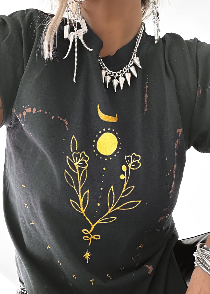 pebby forevee Side Slit Tee LET THAT SHIT GO BLEACHED OUT SIDE SLIT TEE