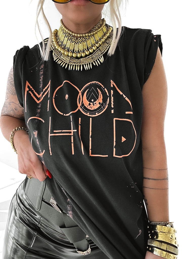 pebby forevee Side Slit Tee MOON CHILD (PEACH) BLEACHED OUT SIDE SLIT TEE