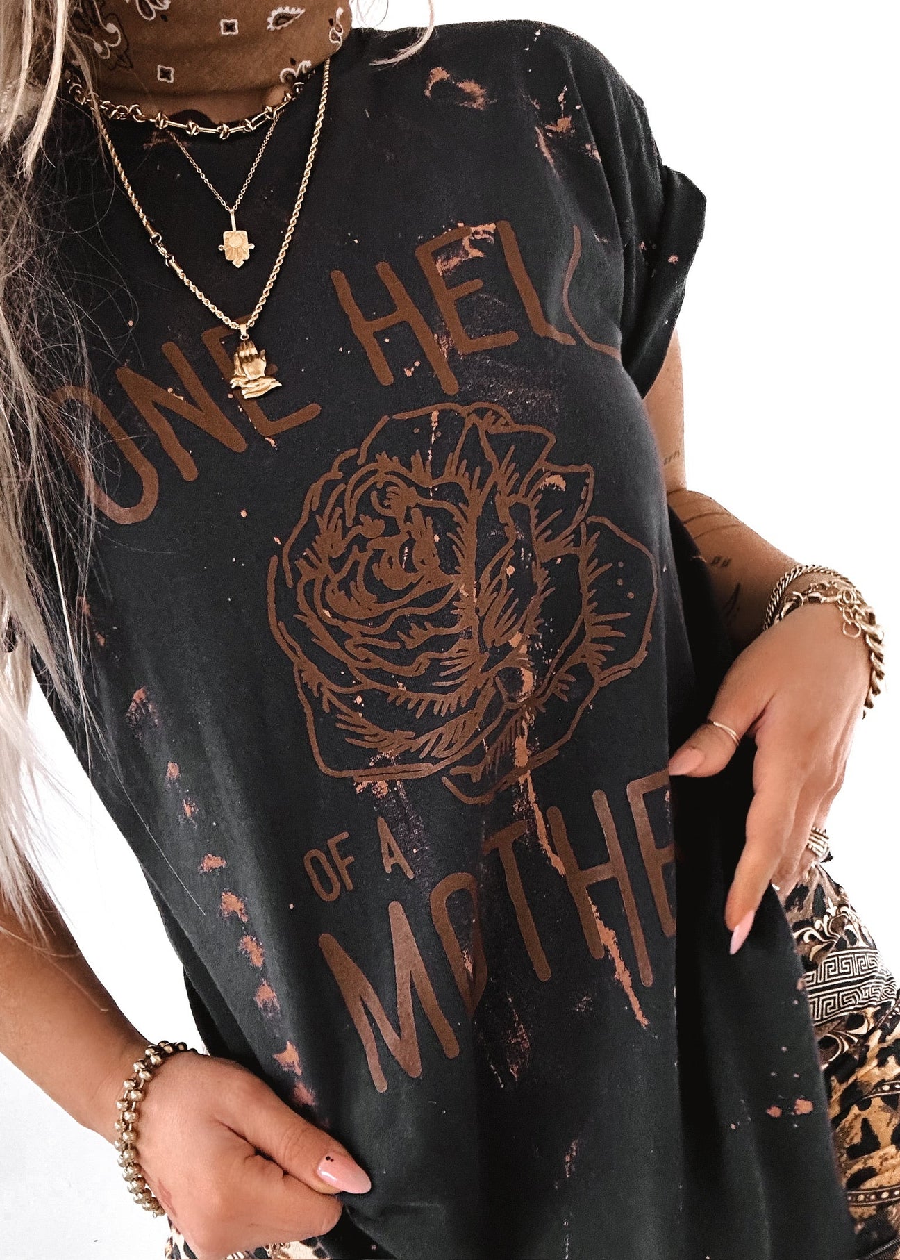 pebby forevee Side Slit Tee ONE HELL OF A MOTHER (ROSE) BLEACHED OUT SIDE SLIT TEE