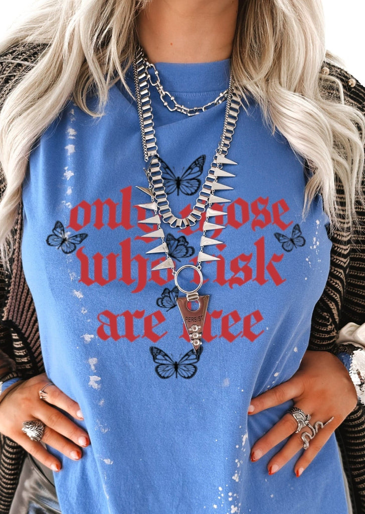 pebby forevee Side Slit Tee ONLY THOSE WHO RISK ARE FREE BLEACHED OUT SIDE SLIT TEE