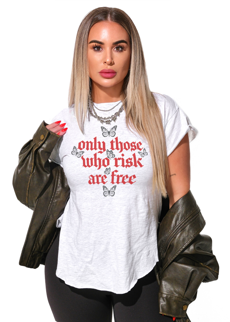 pebby forevee Side Slit Tee ONLY THOSE WHO RISK SIDE SLIT TEE