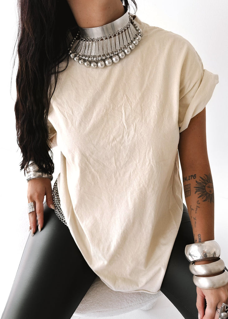 pebby forevee Side Slit Tee PEBBY BASICS IVORY SIDE SLIT TEE