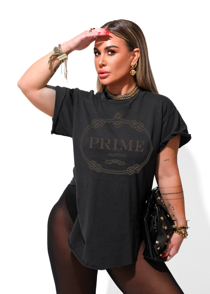 pebby forevee Side Slit Tee PRIME MANIFESTO SIDE SLIT TEE