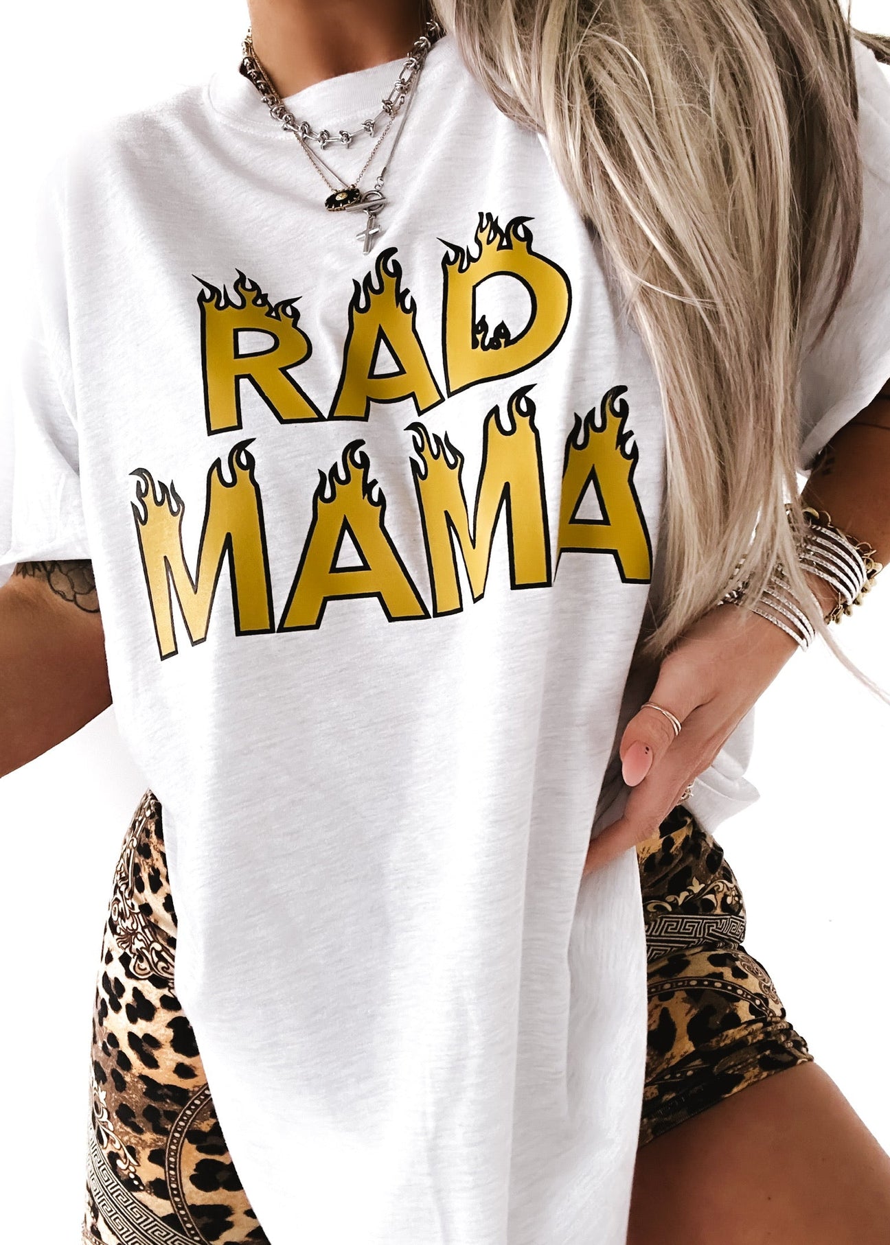 pebby forevee Side Slit Tee RAD MAMA SIDE SLIT TEE