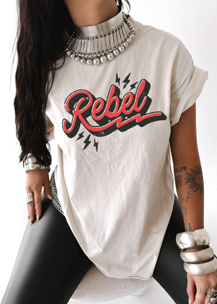 pebby forevee Side Slit Tee REBEL SIDE SLIT TEE