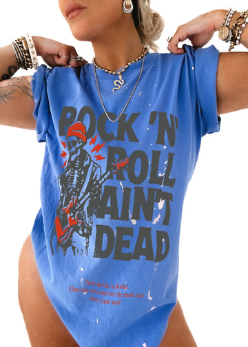 pebby forevee Side Slit Tee ROCK 'N ROLL AIN'T DEAD BLEACHED OUT SIDE SLIT TEE