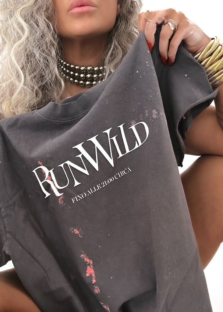 pebby forevee Side Slit Tee RUN WILD 90s AESTHETIC BLEACHED OUT SIDE SLIT TEE
