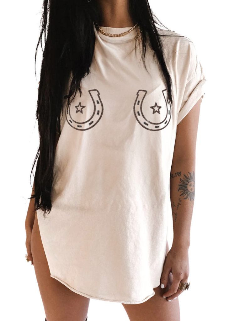 pebby forevee Side Slit Tee STAMP OF APPROVAL SIDE SLIT TEE