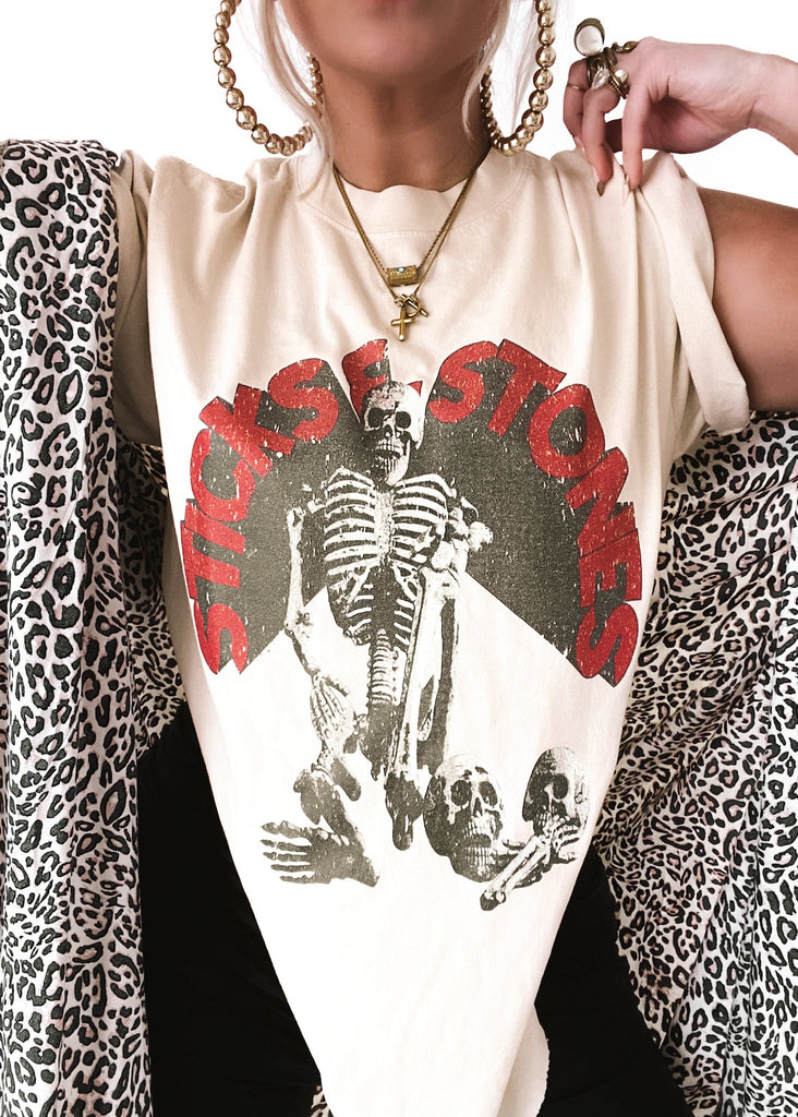 pebby forevee Side Slit Tee STICKS & STONES SIDE SLIT TEE