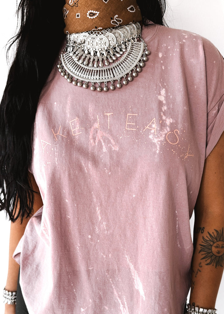 pebby forevee Side Slit Tee TAKE IT EASY (SCRIPT) BLEACHED OUT SIDE SLIT TEE