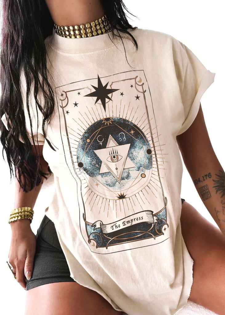 pebby forevee Side Slit Tee THE EMPRESS SIDE SLIT TEE