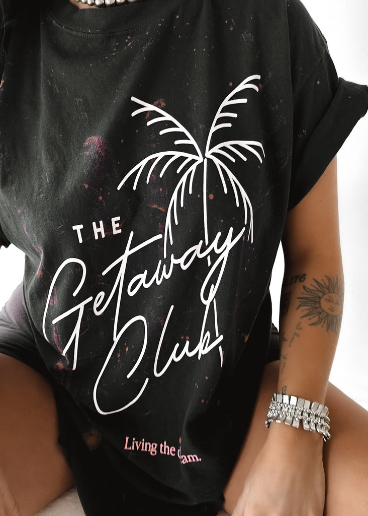 pebby forevee Side Slit Tee THE GETAWAY CLUB BLEACHED OUT SIDE SLIT TEE
