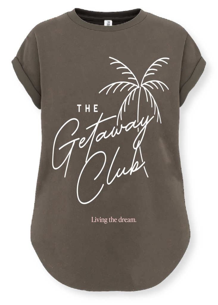 pebby forevee Side Slit Tee THE GETAWAY CLUB SIDE SLIT TEE
