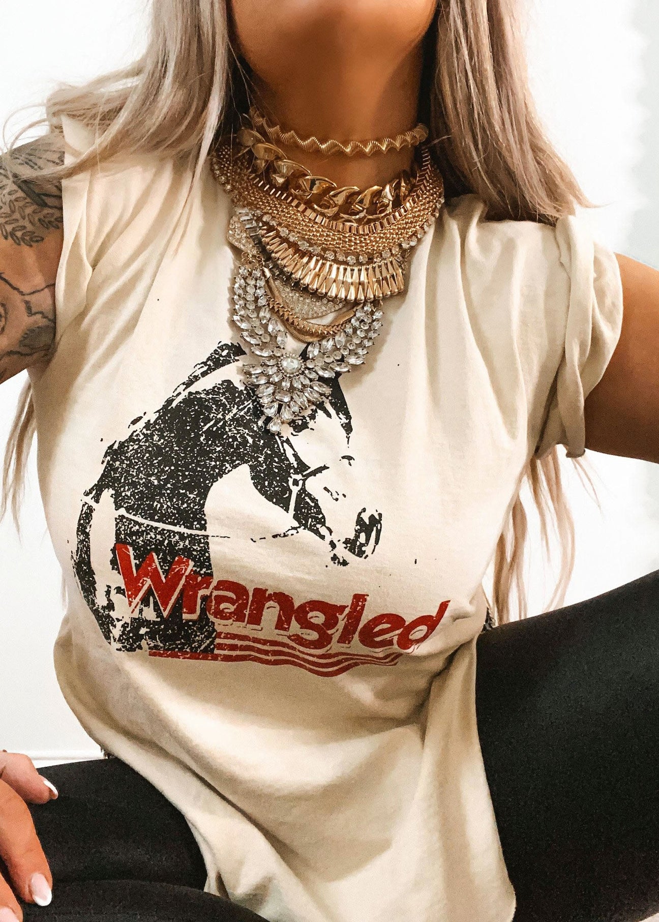 pebby forevee Side Slit Tee WRANGLED SIDE SLIT TEE