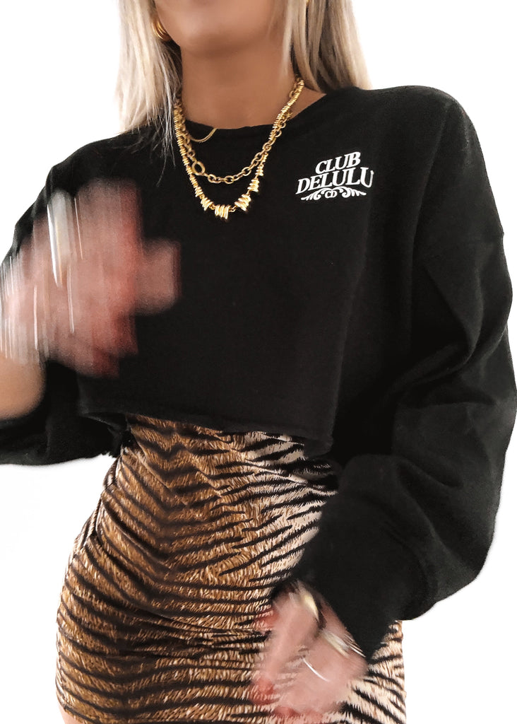 pebby forevee Sweatshirt CROPPED CLUB DELULU (WHITE) GRAPHIC SWEATSHIRT