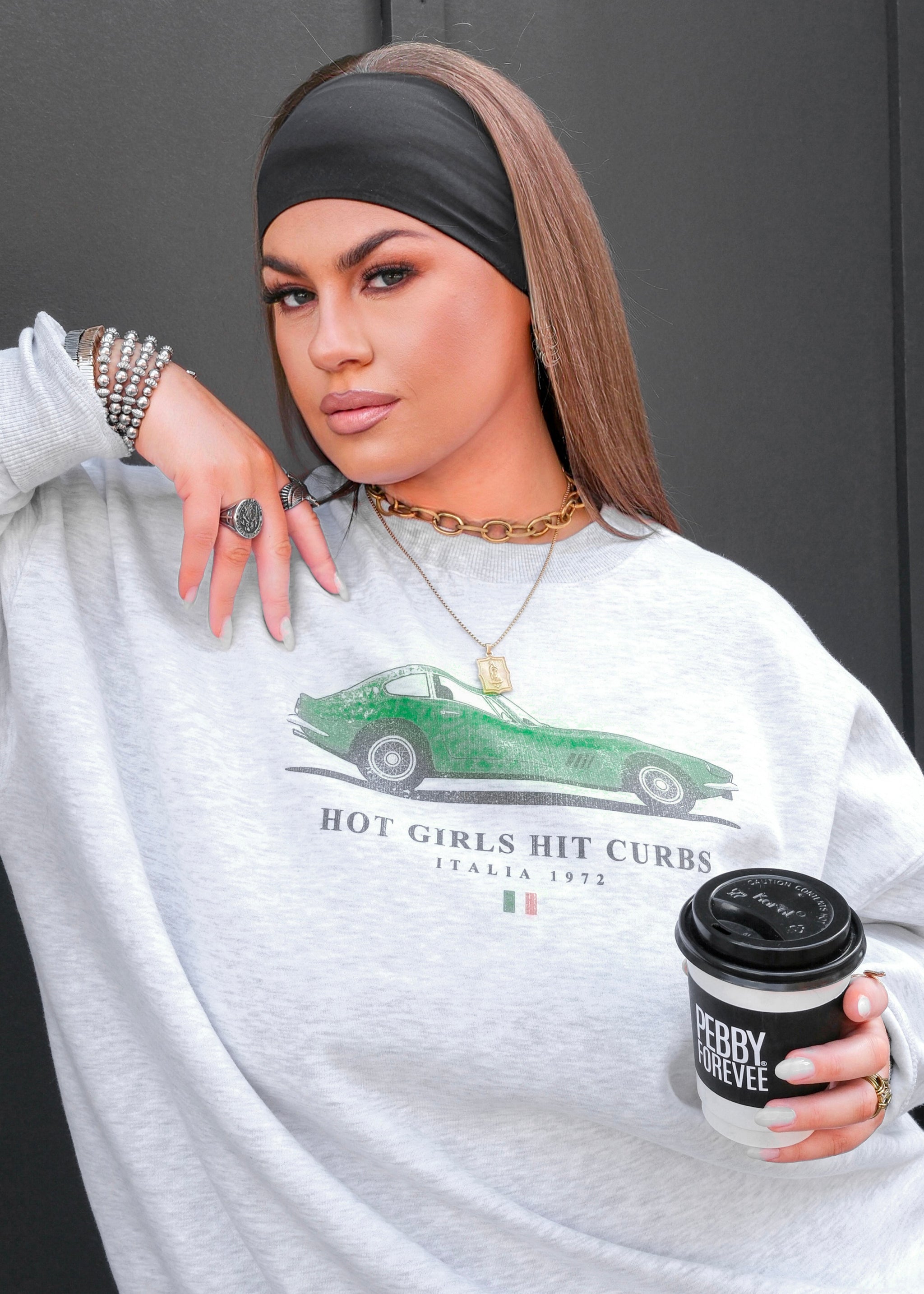 HOT GIRLS HIT CURBS OVERSIZED GRAPHIC SWEATSHIRT – Pebby Forevee