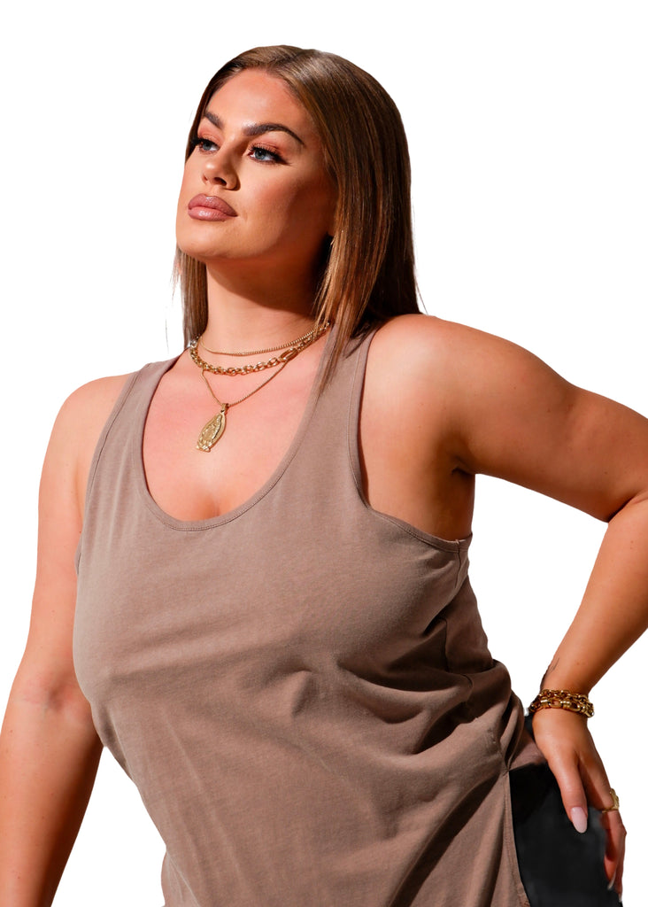 pebby forevee Tank Top BOYFRIEND SIDE SLIT TANK