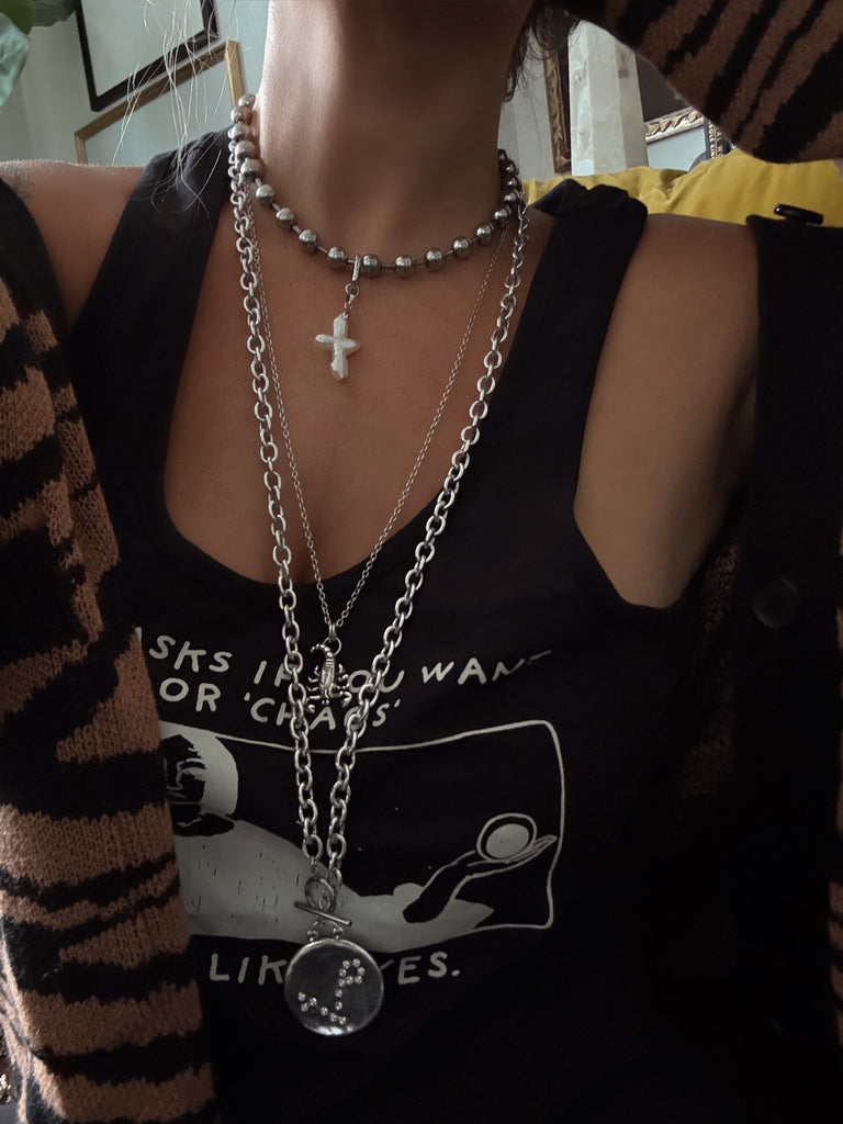 pebby forevee Tank Top CROPPED PEACE OR CHAOS GRAPHIC BOYFRIEND TANK