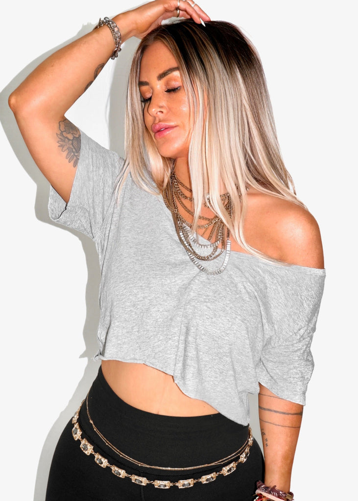pebby forevee V-Neck Short Sleeve Top CROPPED PREMIUM PLUNGE V-NECK SIDE SLIT TOP