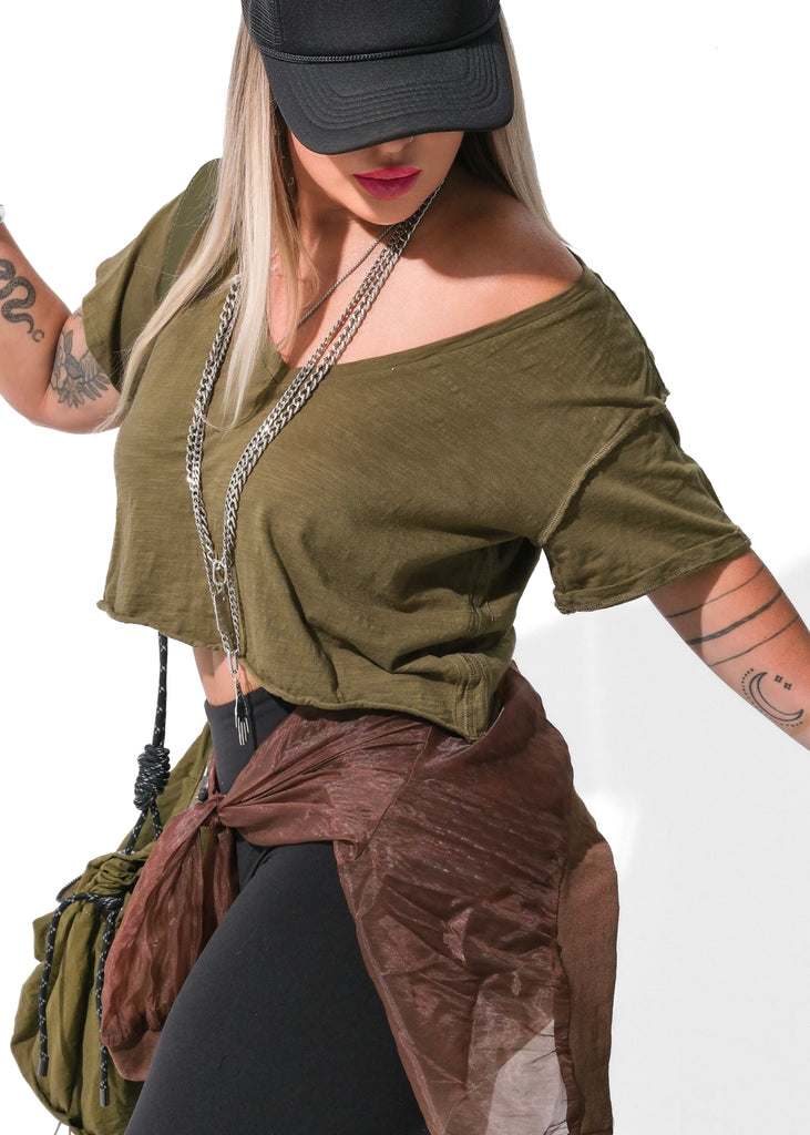 pebby forevee V-Neck Short Sleeve Top CROPPED PREMIUM PLUNGE V-NECK SIDE SLIT TOP