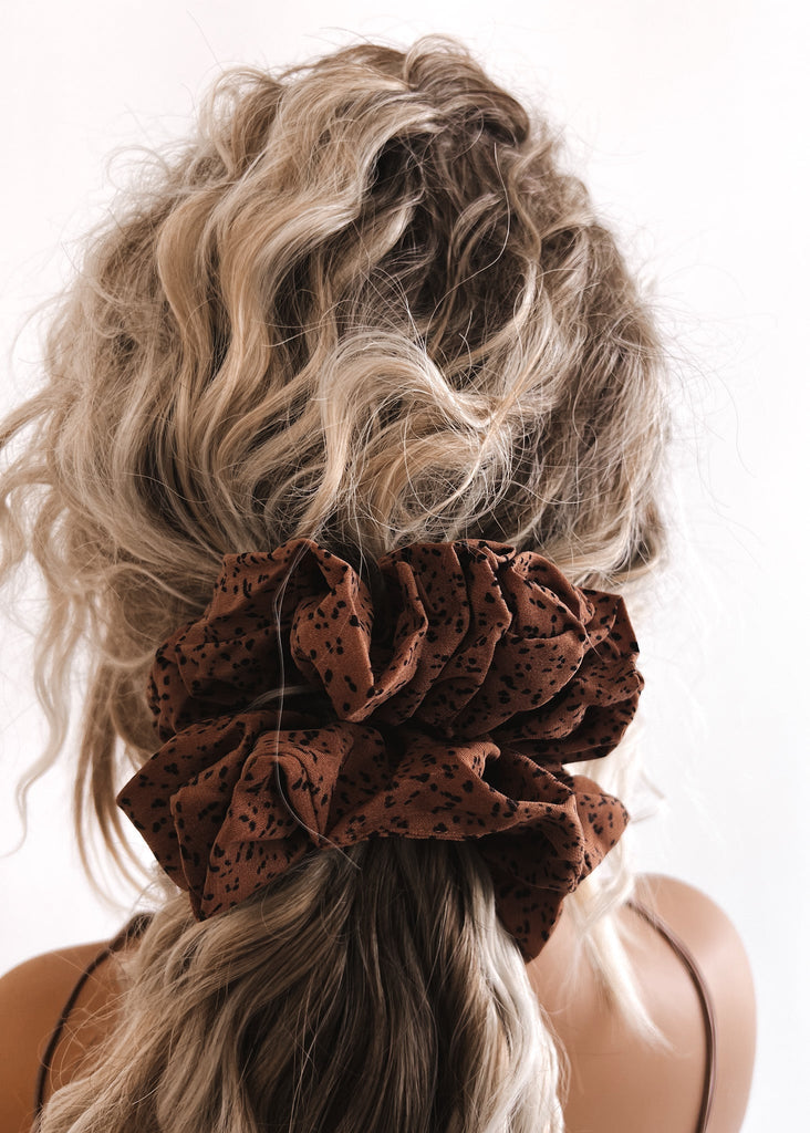 pebby forevee Cognac Polka Dot FOR THICK HAIR SUPER STRETCH SCRUNCHIE
