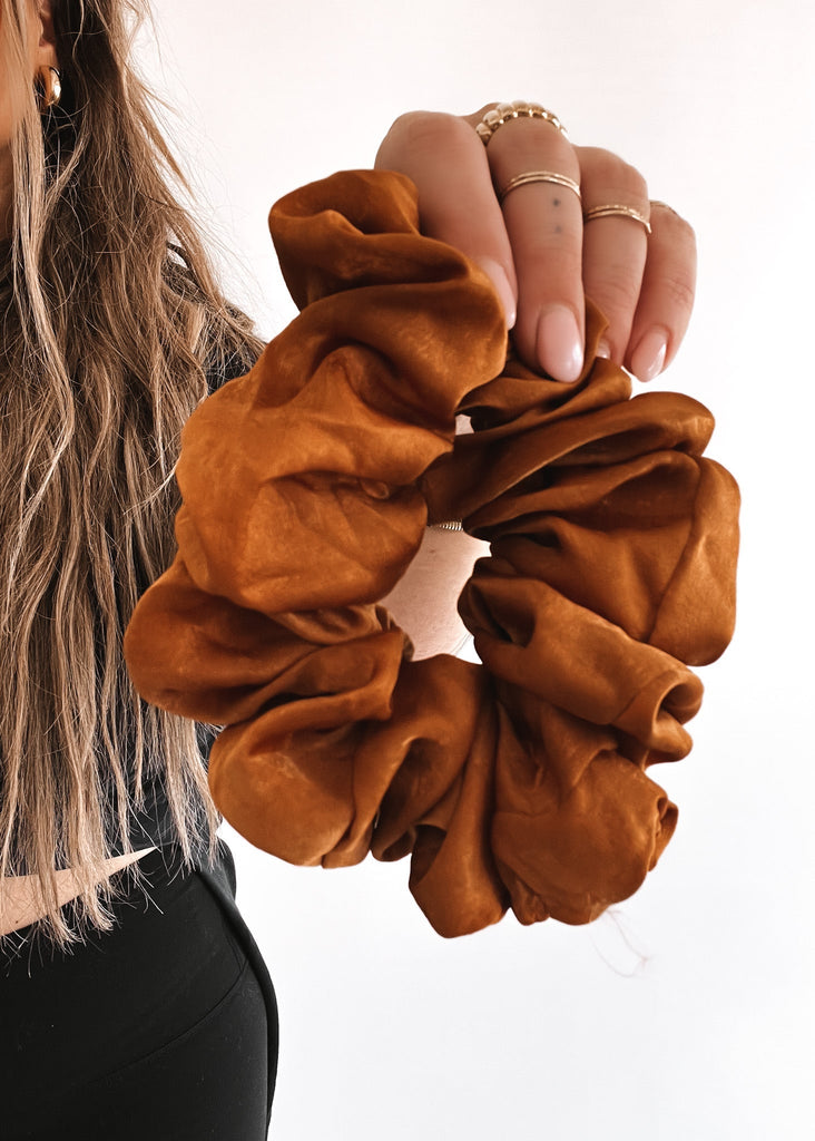 pebby forevee Pumpkin FOR THICK HAIR SUPER STRETCH SCRUNCHIE