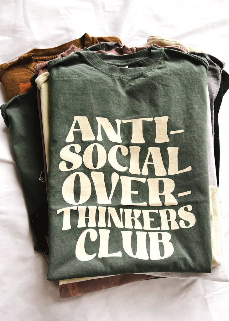 pebby forevee Side Slit Tee ANTISOCIAL OVERTHINKERS CLUB SIDE SLIT TEE