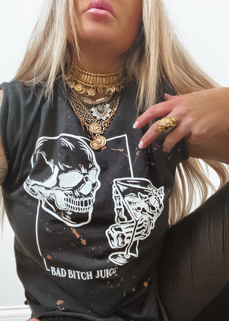 pebby forevee Side Slit Tee BAD BITCH JUICE BLEACHED OUT SIDE SLIT TEE