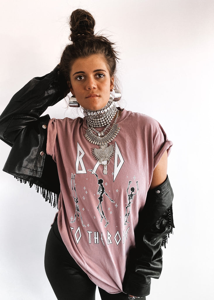 pebby forevee Side Slit Tee BAD TO THE BONE SIDE SLIT TEE