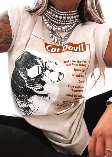 pebby forevee Side Slit Tee CAT DEVIL BLEACHED OUT SIDE SLIT TEE